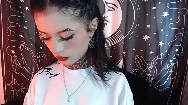 Isabella  dark online show from 11, 1, 2025