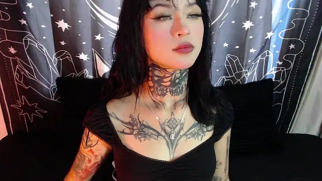 Isabella  dark online show from 13, 1, 2025