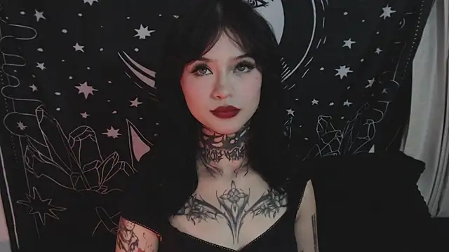 Isabella  dark online show from 18, 1, 2025