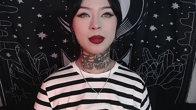 Isabella  dark online show from 31, 1, 2025