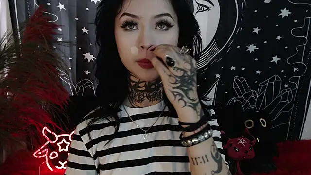 Isabella  dark online show from 13, 2, 2025