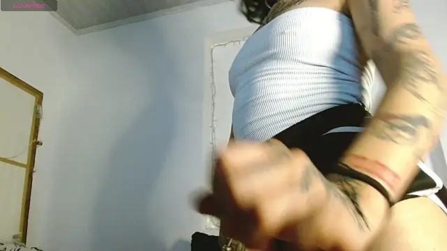 Isabella  dark online show from 21, 9, 2025