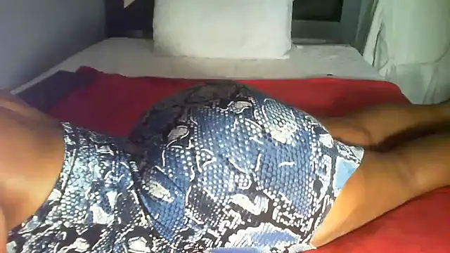 Snapshot of Esona5 chatting on 29, 10, 2025 Esona5 online show from 29, 10, 2025