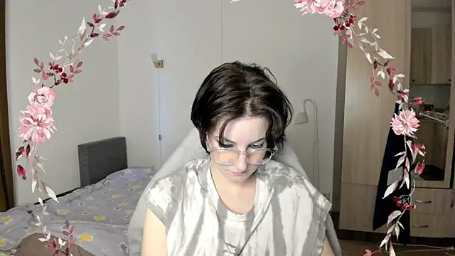 Snapshot of Bridget_fitness chatting on 12, 3, 2025 Bridget fitness online show from 12, 3, 2025