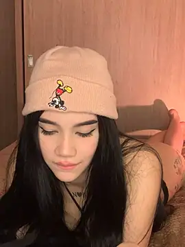 Ambar R0SSE online show from 5, 3, 2025