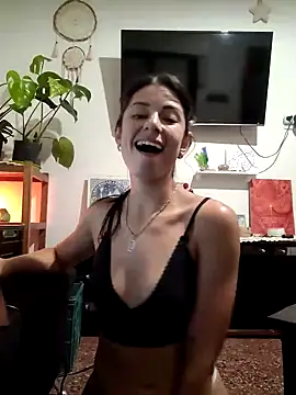 latinkiera online show from 13, 2, 2025