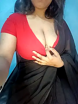 Snapshot of Dayna-36 chatting on 8, 2, 2025 Dayna-36 online show from 8, 2, 2025