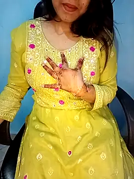 Snapshot of Dayna-36 chatting on 3, 3, 2025 Dayna-36 online show from 3, 3, 2025