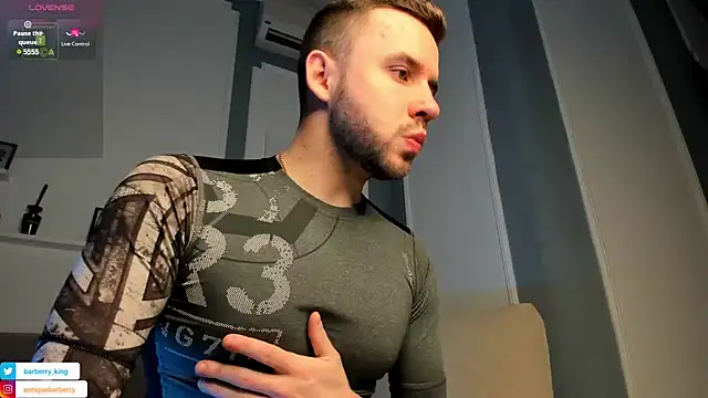 Snapshot of EnriqueBarberry chatting on 12, 1, 2025 EnriqueBarberry online show from 12, 1, 2025