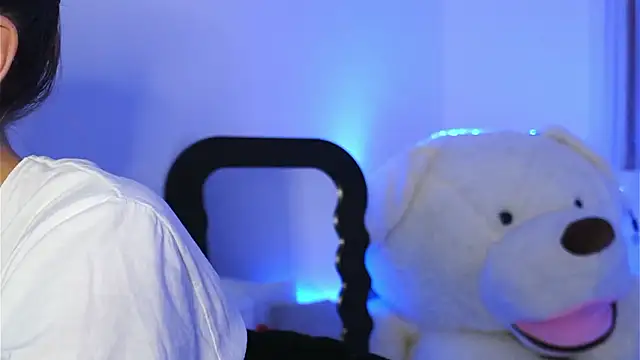 ivyleague  online show from 1, 3, 2026