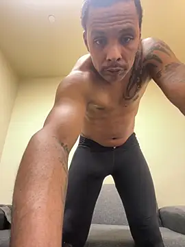 Snapshot of Mixedricanstud chatting on 18, 3, 2026 Mixedricanstud online show from 18, 3, 2026