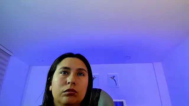  Natalie18 online show from 2, 2, 2025