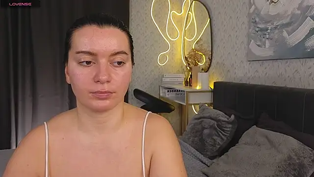 YourSweetDream  online show from 7, 3, 2025