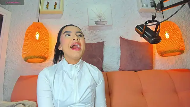 emiily s online show from 11, 9, 2025