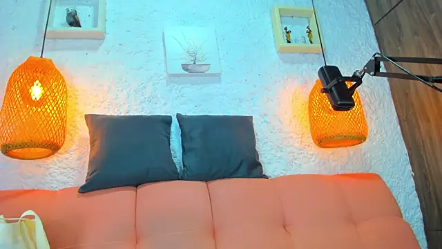 emiily s online show from 11, 10, 2025