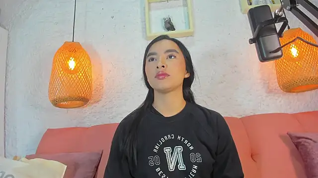 emiily s online show from 15, 11, 2025