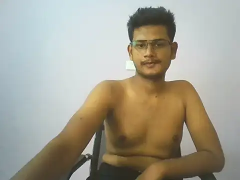 Snapshot of Dusky_Aarav chatting on 5, 7, 2026 Dusky Aarav online show from 5, 7, 2026