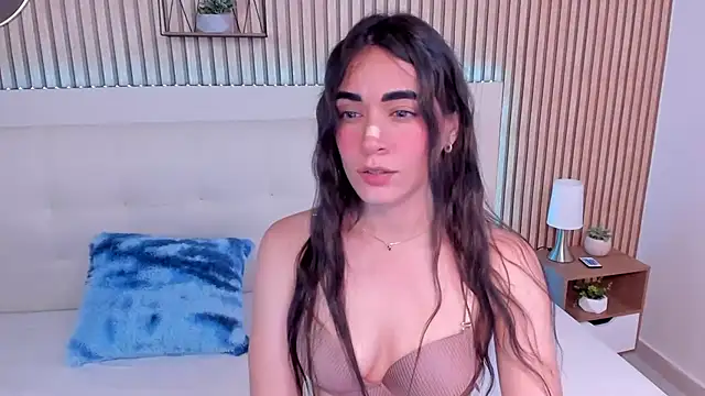 Snapshot of Emma_Sophia2 chatting on 9, 9, 2025 Emma Sophia2 online show from 9, 9, 2025