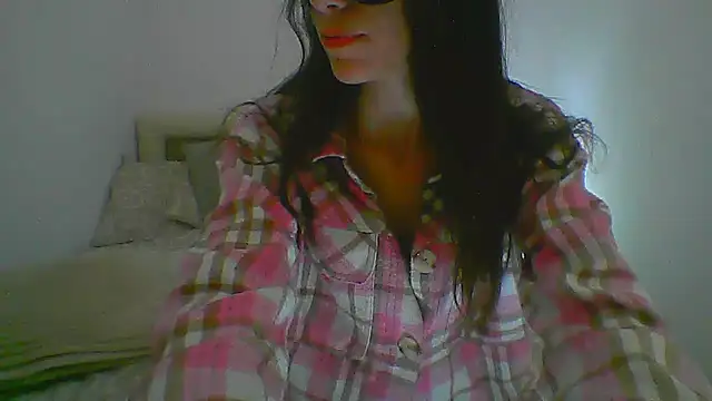 Snapshot of DyamondNaughty chatting on 10, 12, 2024 DyamondNaughty online show from 10, 12, 2024