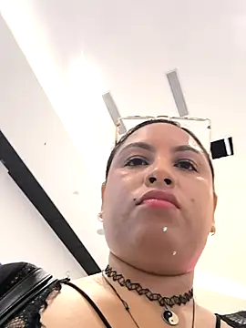 Francesca ferrari online show from 29, 10, 2025