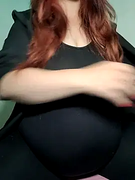 Snapshot of Scarlet_garnet chatting on 7, 8, 2026 Scarlet garnet online show from 7, 8, 2026