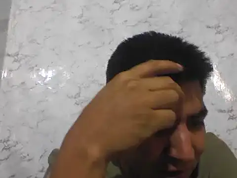 Snapshot of latino17 chatting on 8, 1, 2025 latino17 online show from 8, 1, 2025