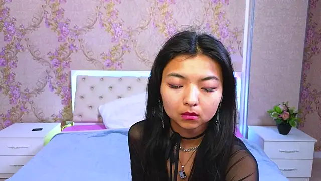 Snapshot of Shy_Kira chatting on 17, 1, 2025 Shy Kira online show from 17, 1, 2025