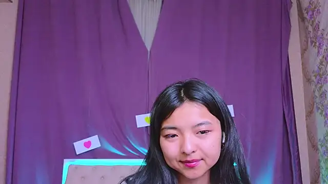 Snapshot of Shy_Kira chatting on 12, 2, 2025 Shy Kira online show from 12, 2, 2025