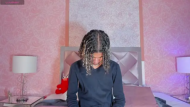 Maxim-Walker online show from 7, 3, 2025