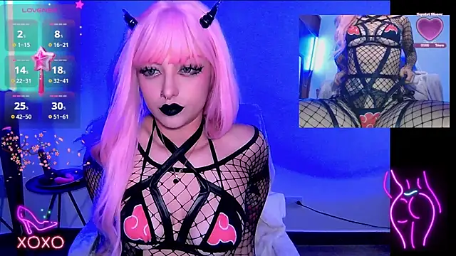 HollyDominic online show from 5, 2, 2025