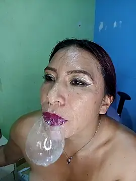 Snapshot of jenna_dirtylove chatting on 28, 12, 2024 jenna dirtylove online show from 28, 12, 2024