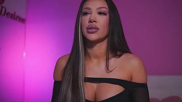 NatyDesiree online show from 18, 3, 2025