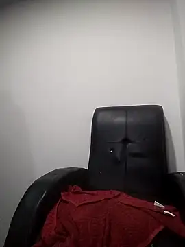 SaucyAffair0 online show from 11, 3, 2025