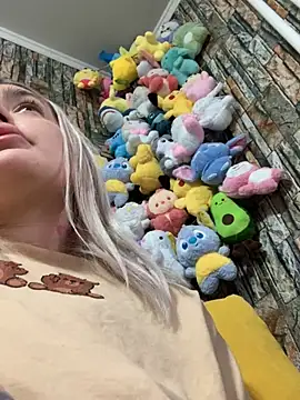 Sextazy online show from 23, 4, 2026