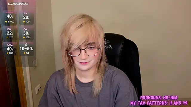 Snapshot of CuteYukiKun chatting on 1, 10, 2025 CuteYukiKun online show from 1, 10, 2025