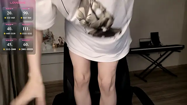 Snapshot of CuteYukiKun chatting on 14, 7, 2026 CuteYukiKun online show from 14, 7, 2026