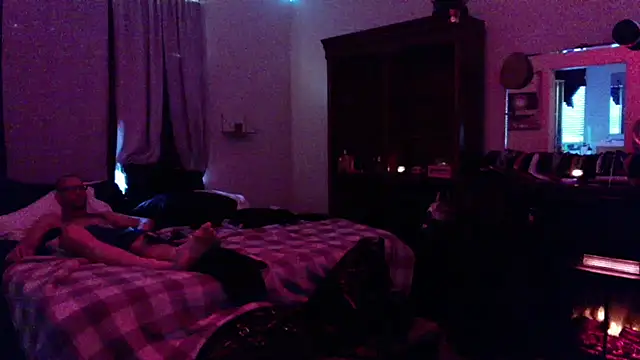 iBoneher69 online show from 21, 11, 2025