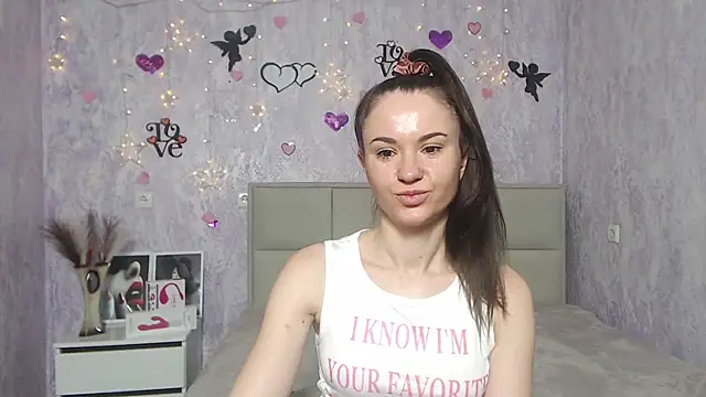 KaraCriegs online show from 5, 2, 2025