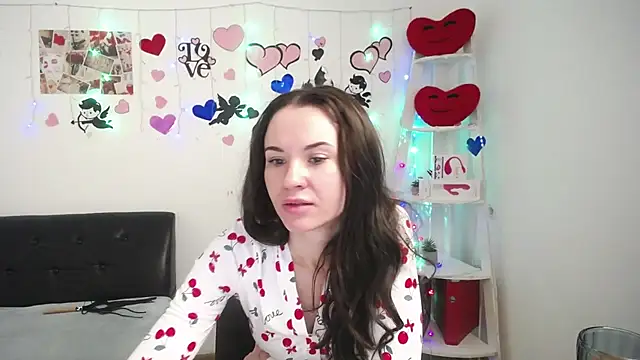 KaraCriegs online show from 27, 2, 2025