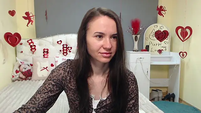 Snapshot of KaraCriegs chatting on 3, 2, 2026 KaraCriegs online show from 3, 2, 2026