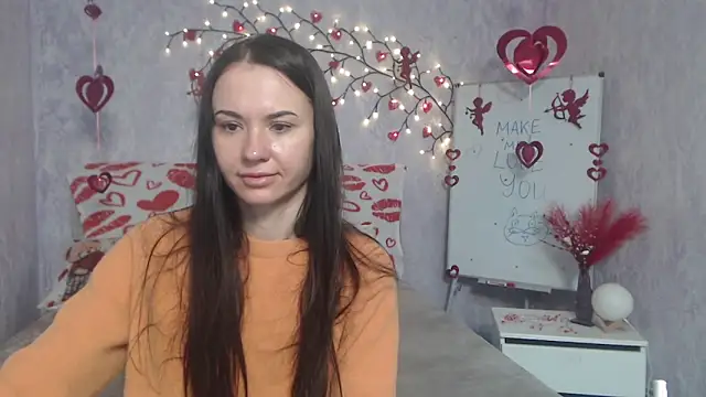 Snapshot of KaraCriegs chatting on 8, 2, 2026 KaraCriegs online show from 8, 2, 2026