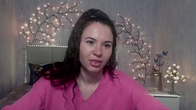 Snapshot of KaraCriegs chatting on 15, 4, 2026 KaraCriegs online show from 15, 4, 2026