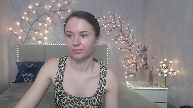 Snapshot of KaraCriegs chatting on 23, 4, 2026 KaraCriegs online show from 23, 4, 2026
