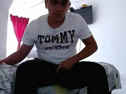 Snapshot of Bamban1419_ chatting on 13, 9, 2025 Bamban1419 online show from 13, 9, 2025