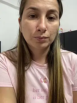 Iris love18 online show from 19, 2, 2025