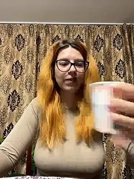 Snapshot of NadiraNoor chatting on 1, 2, 2025 NadiraNoor online show from 1, 2, 2025