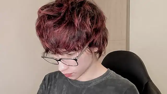 Snapshot of liamelf chatting on 11, 2, 2026 liamelf online show from 11, 2, 2026