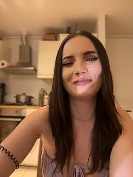 AvaGianna online show from 8, 12, 2024