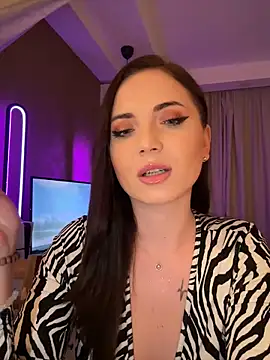 AvaGianna online show from 14, 1, 2025