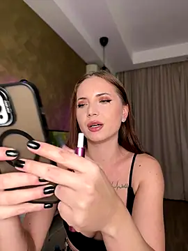 AvaGianna online show from 19, 11, 2025